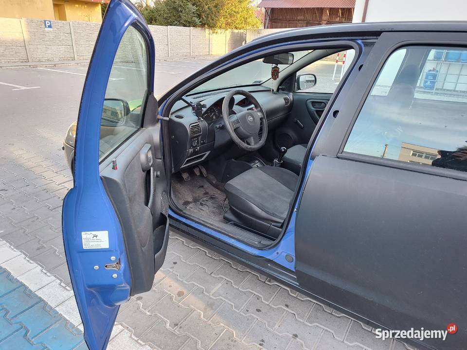 Opel Corsa C 12 LPG Rok produkcji 2005