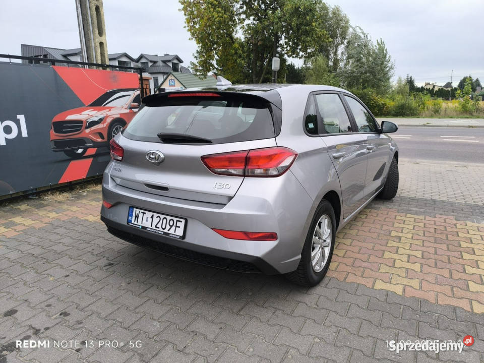 Hyundai i30 15DPi 16V 110 Klimatyzacja Czujniki Łuków sprzedam