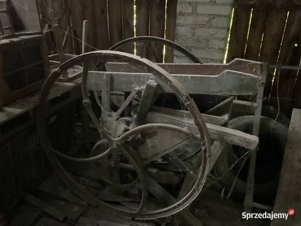 Zabytkowa sieczkarnia do słomy lubelskie