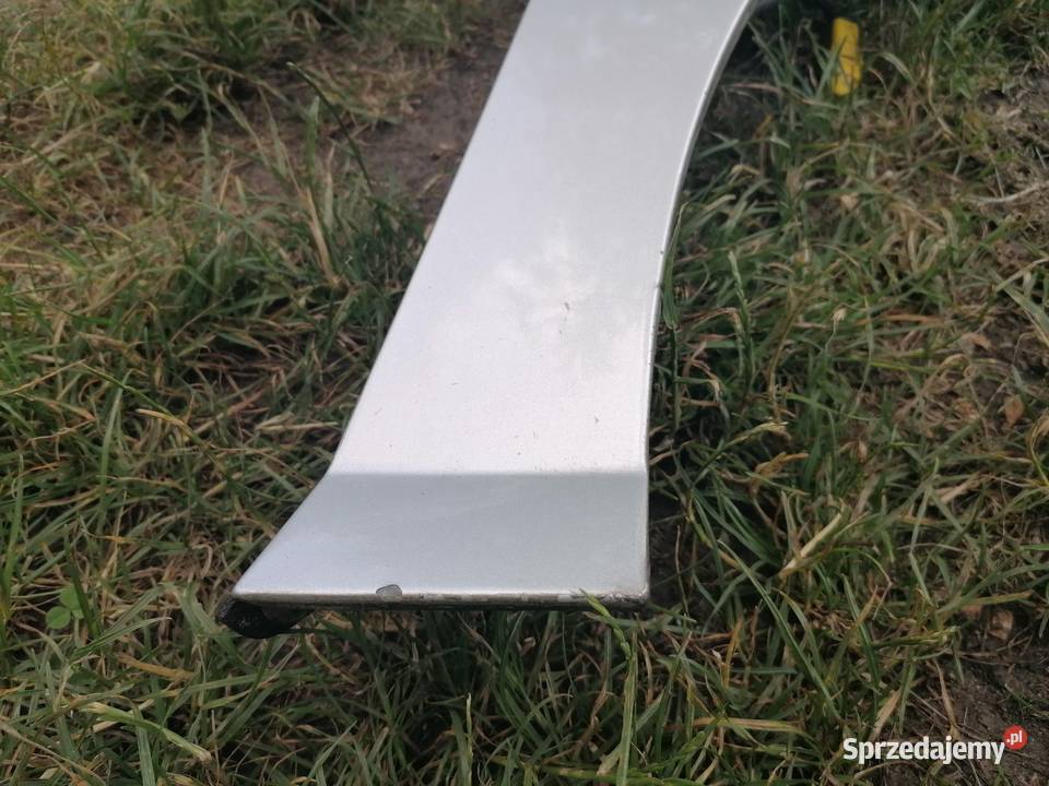 Błotnik prawy przód peugeot 407 EZRC Resko