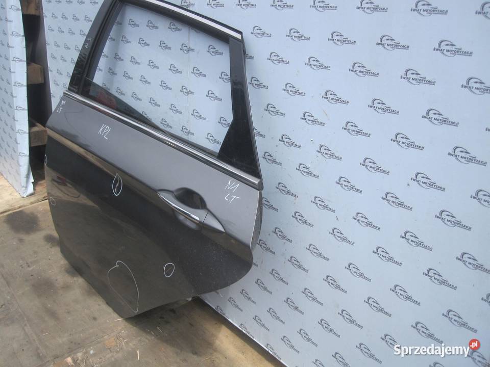 HYUNDAI i40 12r drzwi lewe tył sprzedam