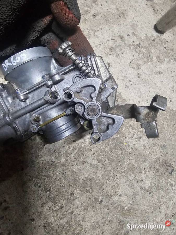 Suzuki DR 600 gaźnik karburator carburator dr600 Jelenia Góra