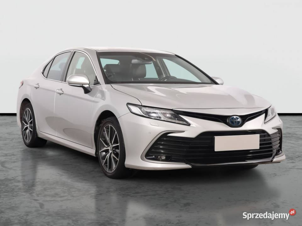 Toyota Camry 25 Hybrid tempomat