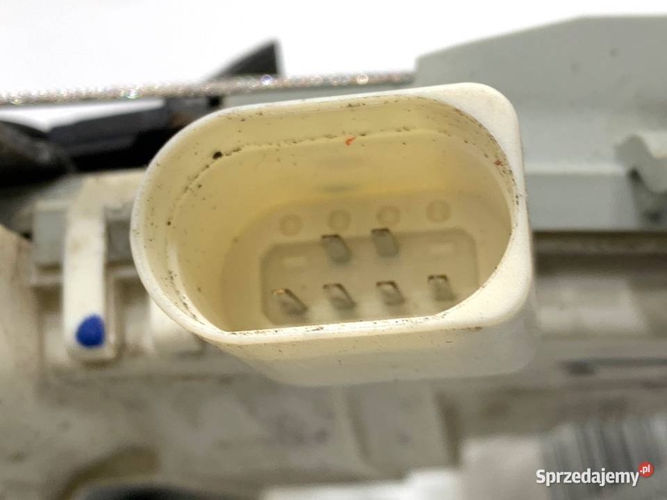 ZAMEK DRZWI LEWY PRZÓD AUDI Q5 8R SUV 8J1837015D