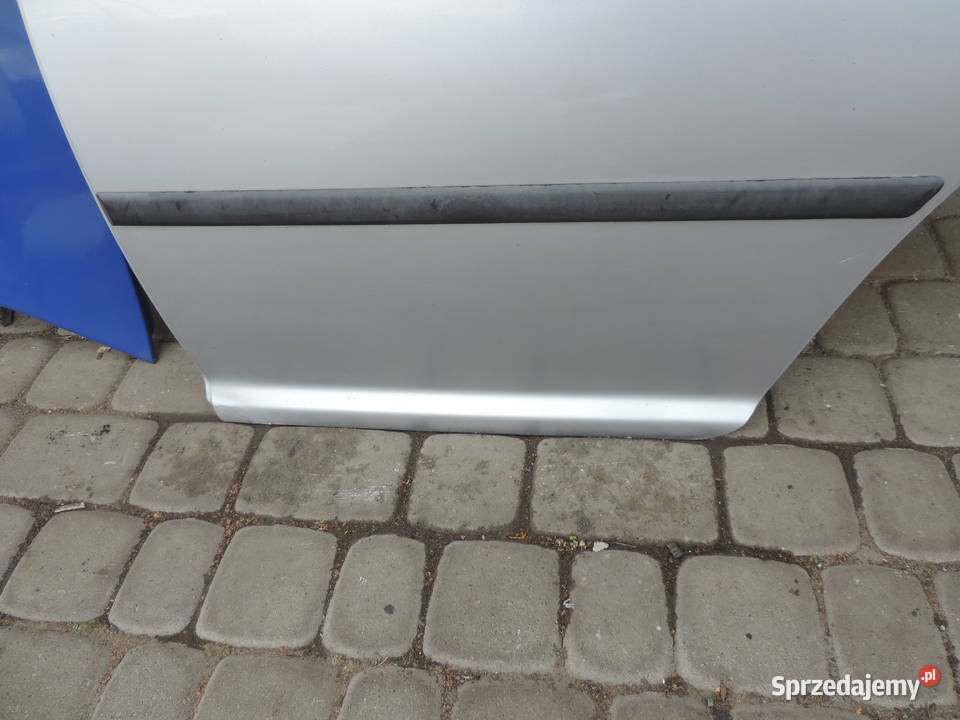 VOLKSWAGEN GOLF 4 5D DRZWI LEWY TYŁ małopolskie Nowy Sącz