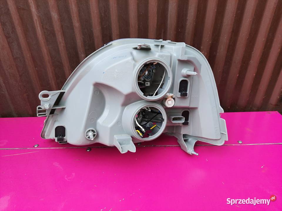 Opel Movano 2003 Lampa przednia prawa używana mazowieckie Pruszków