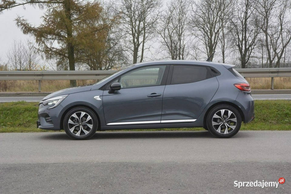 Renault Clio 10 TCe navi kamera cofania full led
