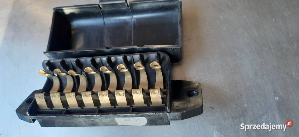 Skrzynka bezpieczników Fiat 126p osobowe Wieliczka