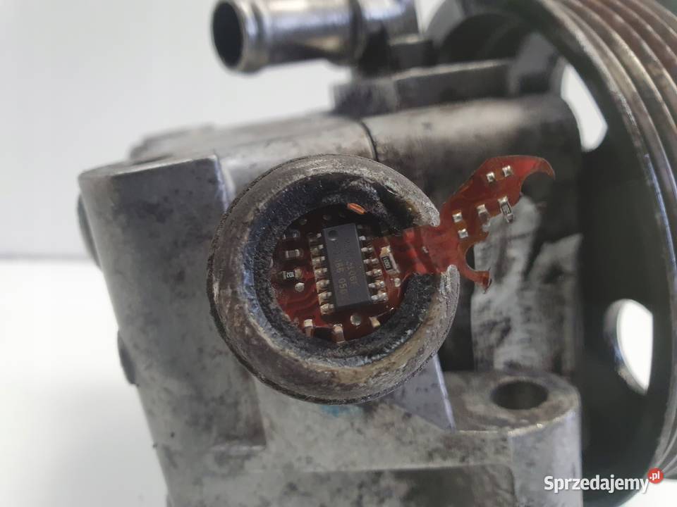 Ford C 16 16V POMPA WSPOMAGANIA 4M513A696AD osobowe Rudka