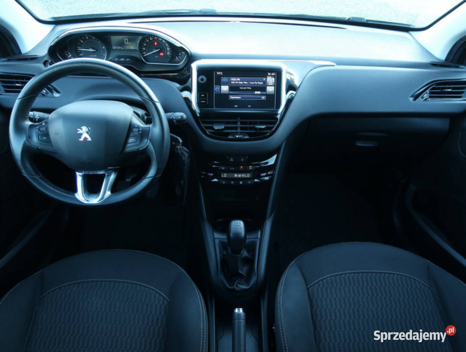 Peugeot 208 12 PureTech czujnik parkowania Piaseczno sprzedam