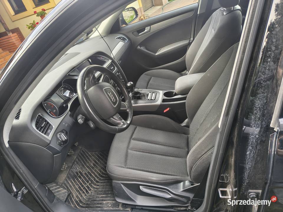 Audi A4 b8 Avant 18 TFSI 2014r łódzkie