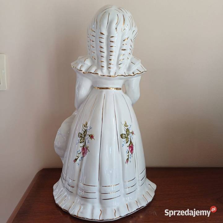 Figurka porcelanowa dziewczynka Chodzież Iwona Sieradz