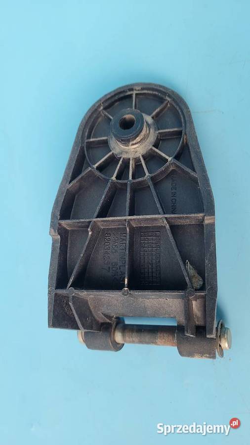 CASE IH PUMA 145 12r ZAWIAS SZYBY TYLNEJ LEWY Kolno