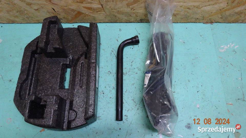 FORD FIESTA MK8 VIII 14r zestaw naprawczy osobowe świętokrzyskie