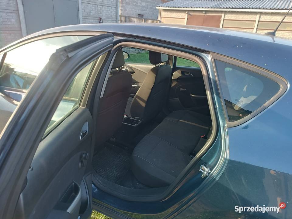 Opel Astra J 330km Brzustów