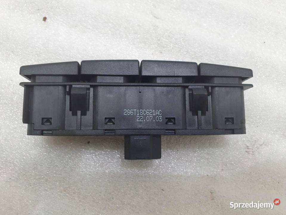 WŁĄCZNIK PODGRZEWANIA FORD FIESTA MK6 2S6T18C621 Wyposażenie wnętrza