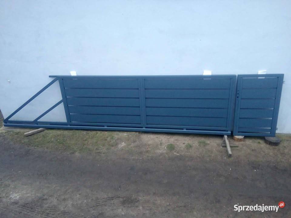 Brama przesuwna 410 x 142 z furtką w komplecie i wielkopolskie Wągrowiec