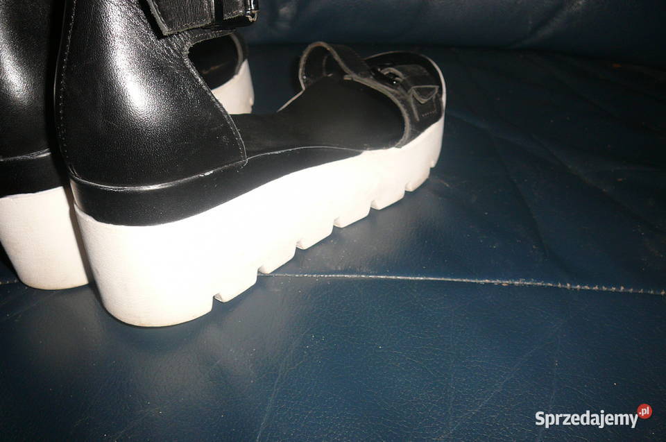 2 pary butów Clarks czarne 3738 245 skóra Czółenka dolnośląskie Wrocław