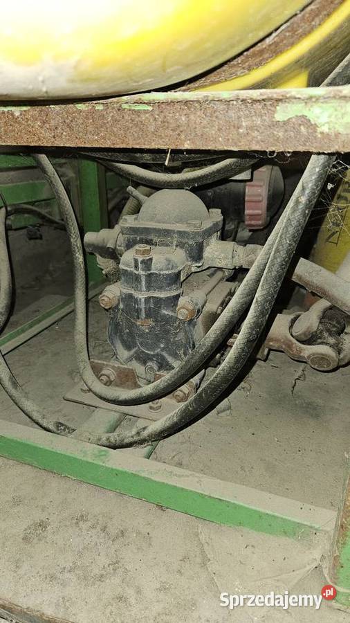 Opryskiwacz 500l 12m Zawieszane wielkopolskie Trzebisławki