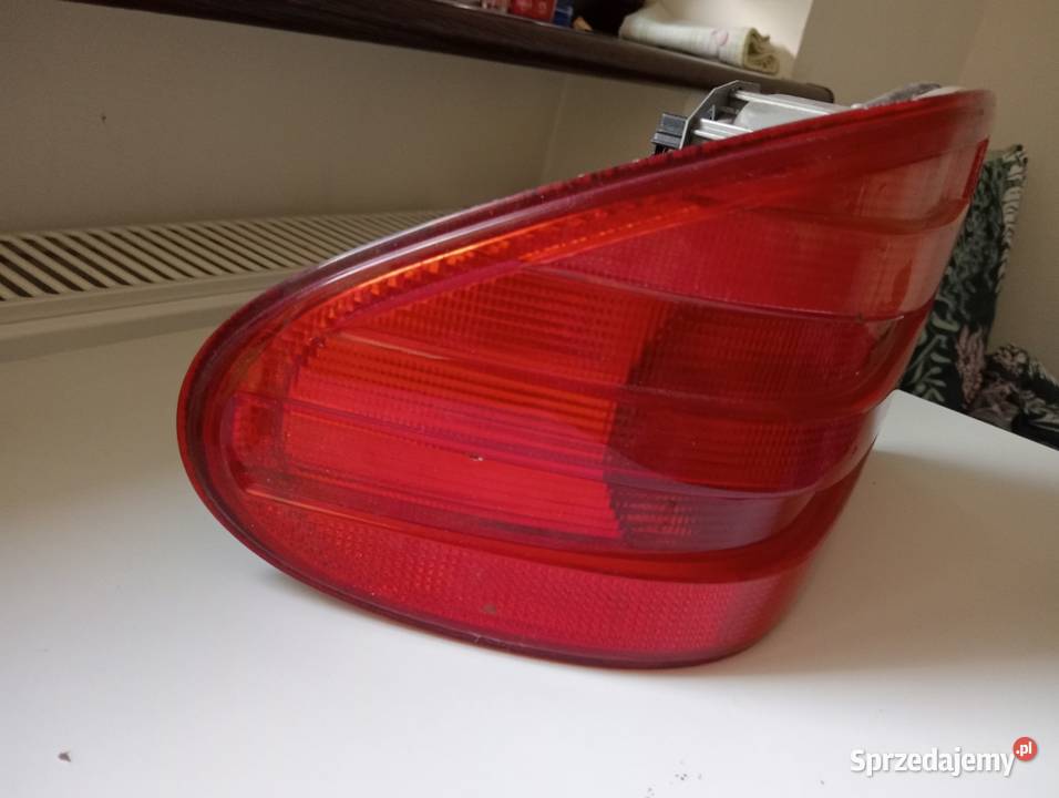 Lampa tylna Mercedes W210 Stargard