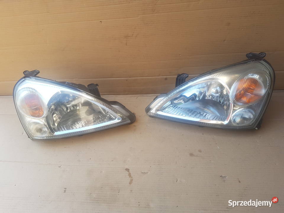 Suzuki Liana lampa reflektor przedni lampy przód Legnica