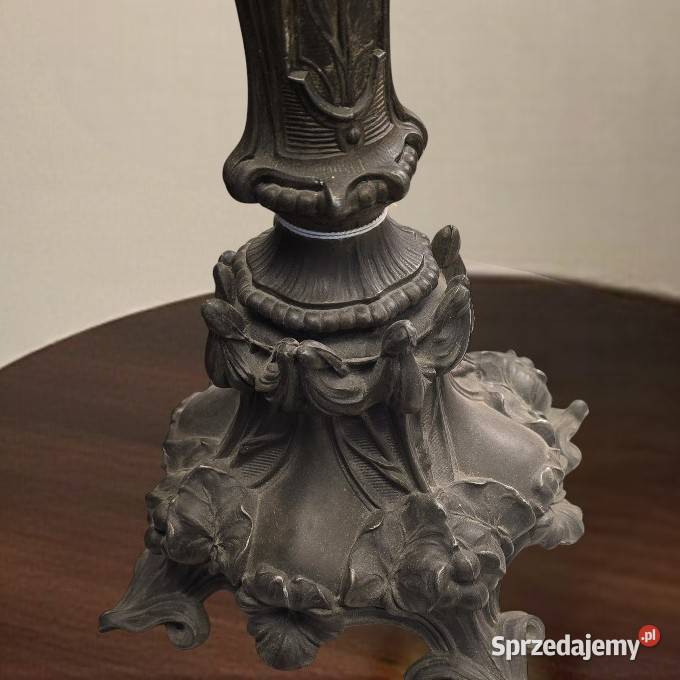 Lampa stołowa figuralna w stylu empire cynkal Bronisze