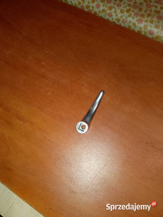 KLAMKA DO STAREGO SAMOCHODUZABYTKA