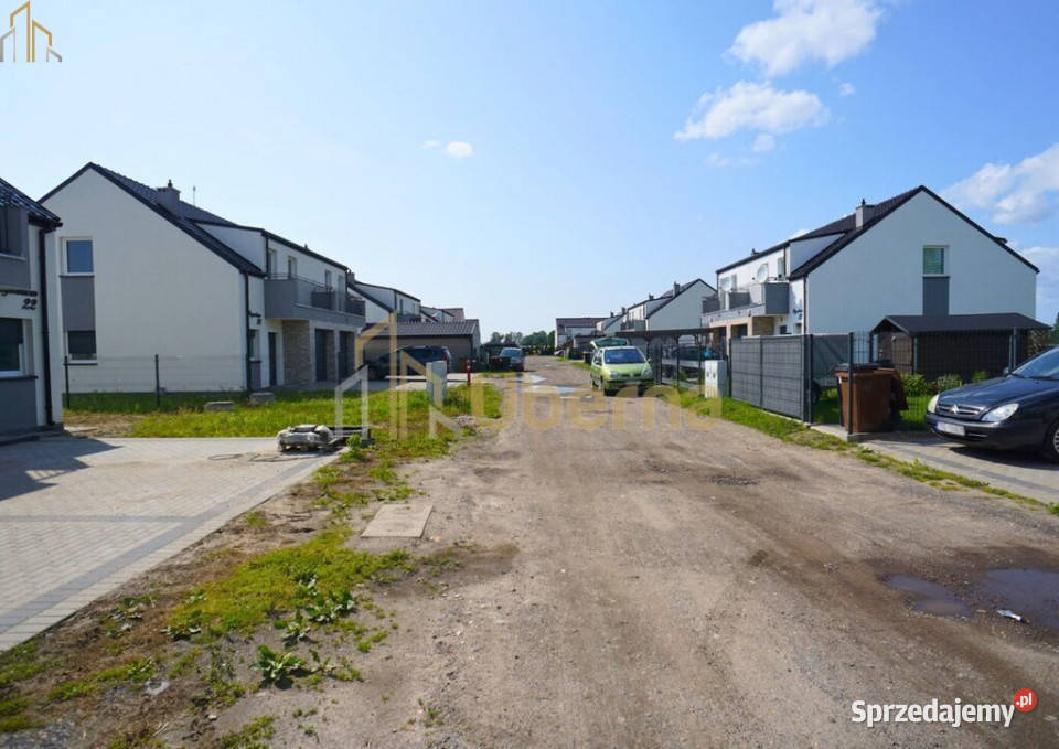 Bliźniak w stanie deweloperskim Białuń