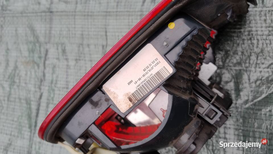 Lampy BMW f30 lampy tylne w klapę tył Ori