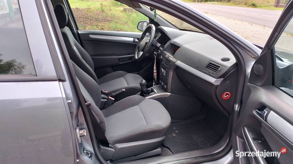 Opel Astra 14 90 Bezwypadkowy Rok produkcji 2006 śląskie Jastrząb