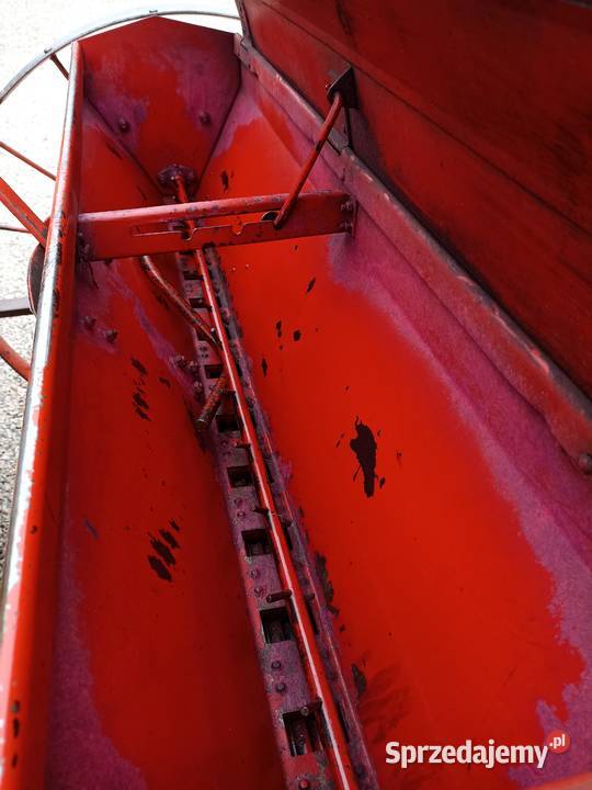 Siewnik konny przystosowany do ciągnika nieuszkodzony Sadzenie/siewniki Bieliny