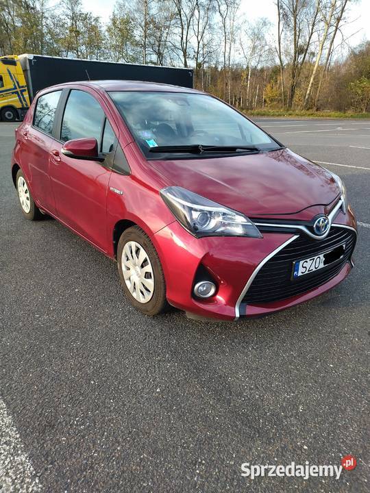 Toyota Yaris Hybrid 2017 Żory