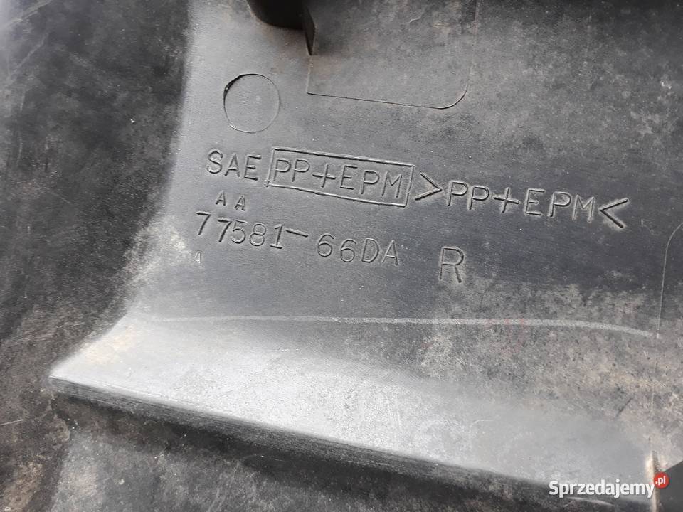 SUZUKI GRAND VITARA I 3D LISTWA DRZWI PRAWA listwy boczne Zatom Stary sprzedam