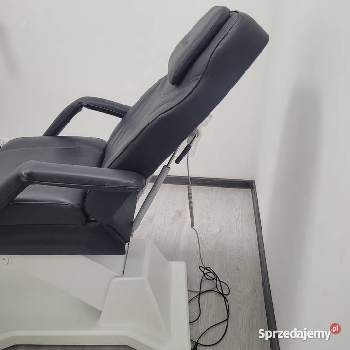 Sprzedam 2 fotele kosmetyczne marki Calissimo Wyposażenie salonów wielkopolskie