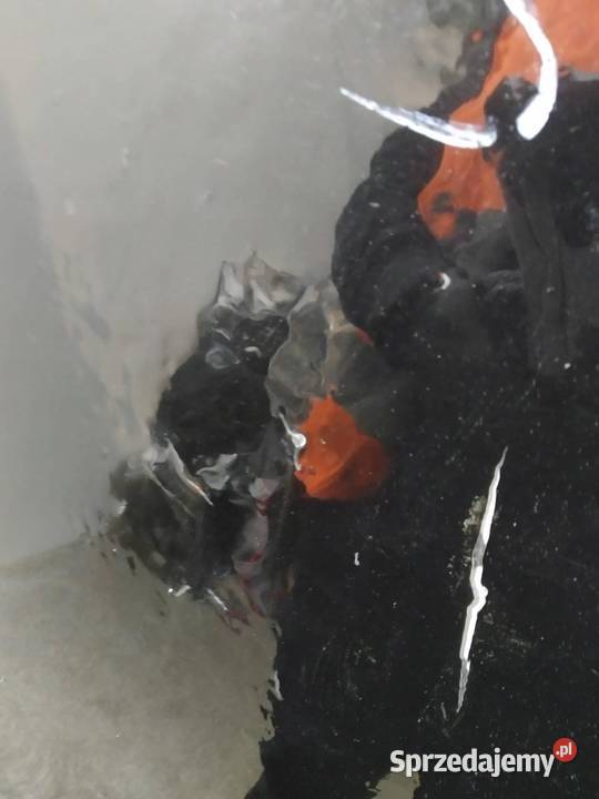 MASKA PRZÓD CZARNA USZKODZONA Bmw Seria 6 II