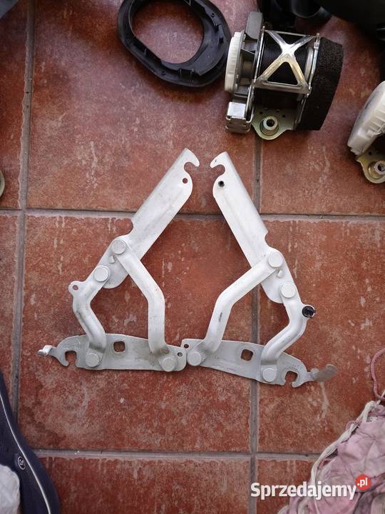 Zawias maski Ford Fiesta MK7 prawy lewy Sulejów