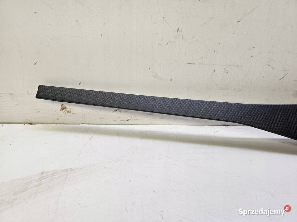 DEKOR DESKI ROZDZIELCZEJ AUDI Q3 F3 83B853242 Przystajń sprzedam