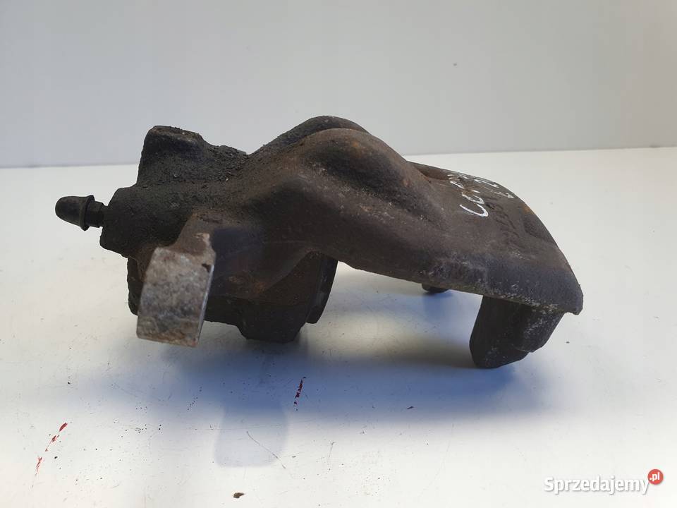 Toyota Corolla XII E21 PRZEDNI ZACISK HAMULCOWY Janów sprzedam