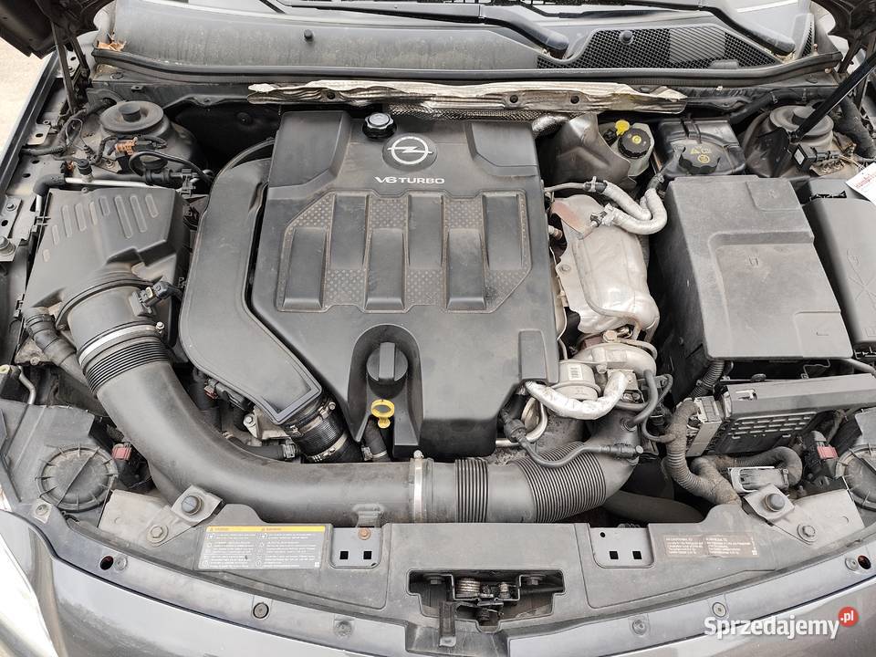 Opel Insignia 28 V6 Turbo 260 4x4 1 właściciel