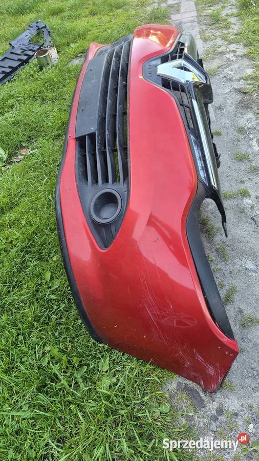 Zderzak przód Clio 4 kompletny osobowe
