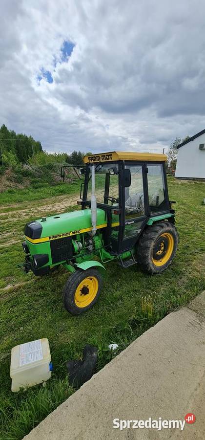Ciągnik traktor Farmot 250d 1996 2000 mth Minkowice-Kolonia