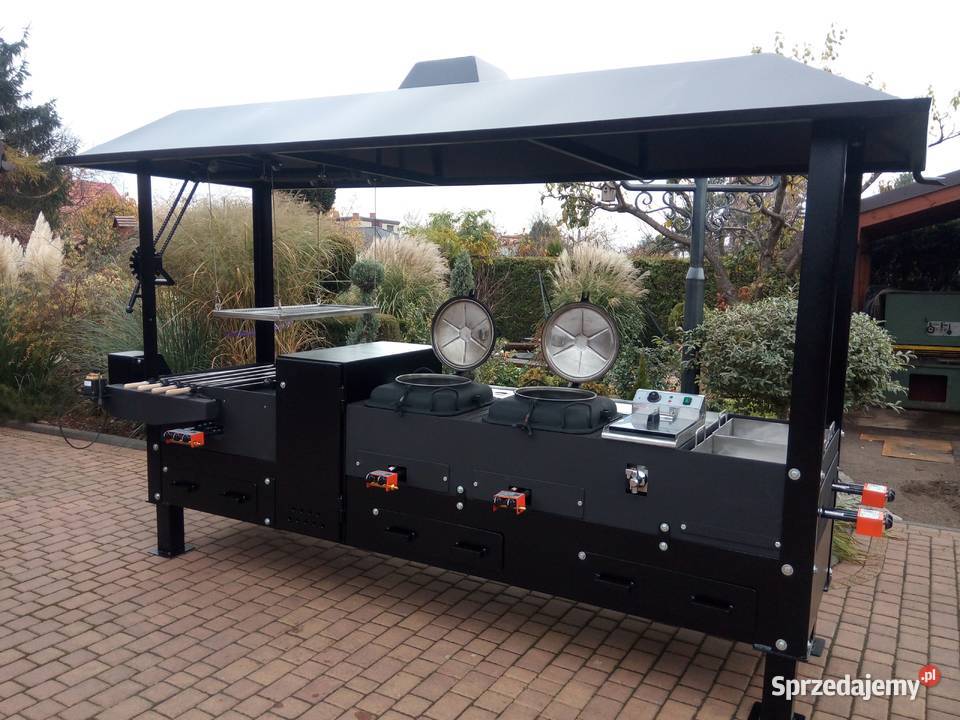 Gastronomiczny grill cateringowy gazowy węglowy Grillowanie