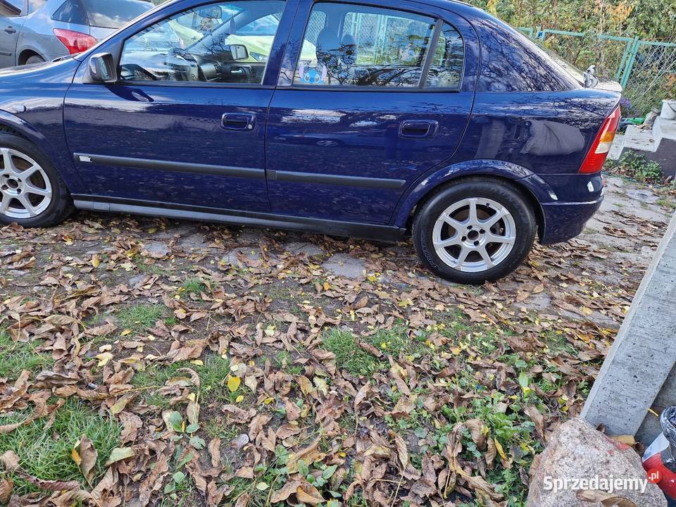 Opel astra z Gazem nieuszkodzony