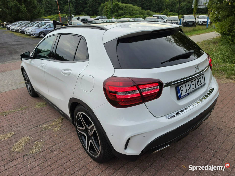 Mercedes GLA 220 Mercedes GLA 220 4 Matic pakiet