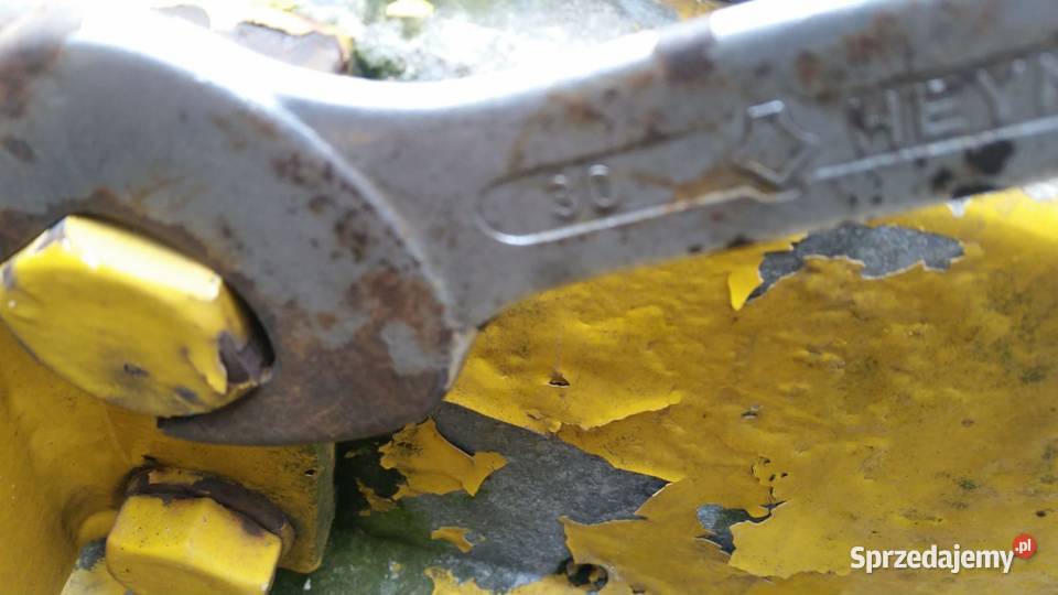 MBB HUBFIX Mocowanie siłownika klapy załadowczej Rzędowice