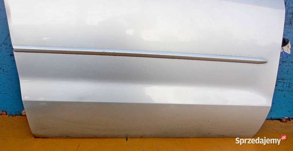 MAZDA 5 0510 DRZWI PRAWE PRZEDNIE SREBRNA Karoseria Zwoleń