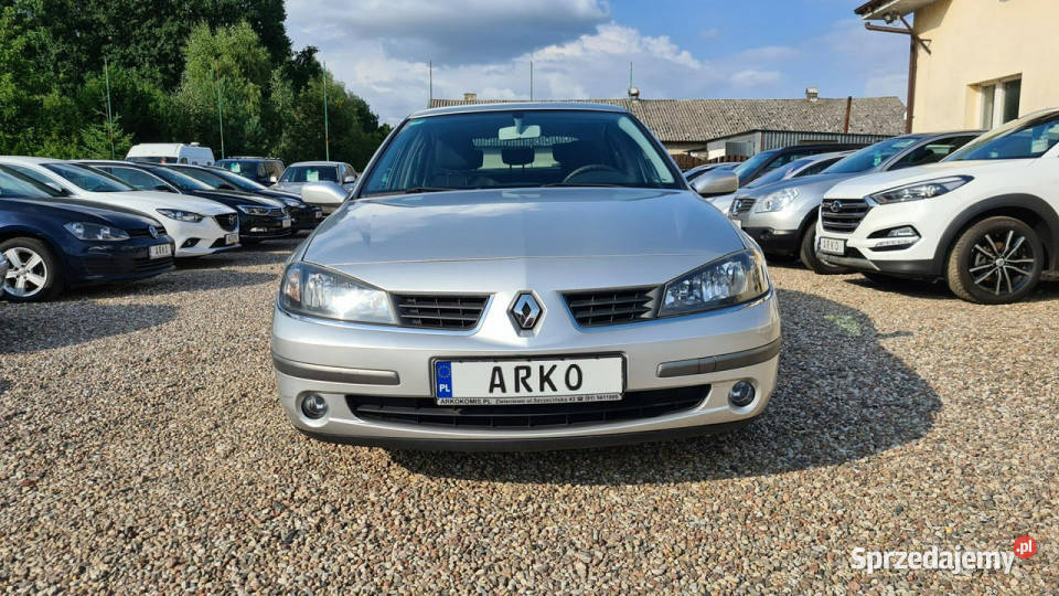 Renault Laguna Benzyna II FL 20052007