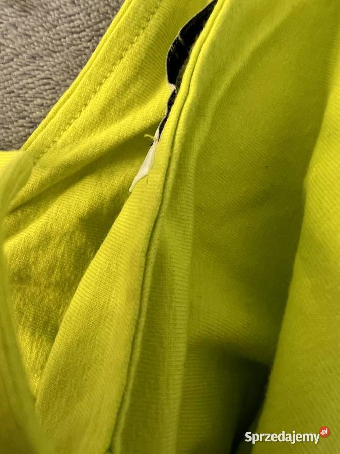 Top na ramiączkach crop topkrótka koszulka na podkarpackie Jasło