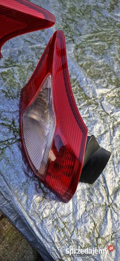 Lampy tył Mitsubishi Lancer 8 2008r HB pomorskie