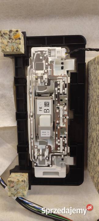 NISSAN MICRA K14 PODSUFITKA Podsufitki sprzedam